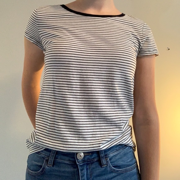 Black and white striped t-shirt - women’s small - Picture 1 of 3